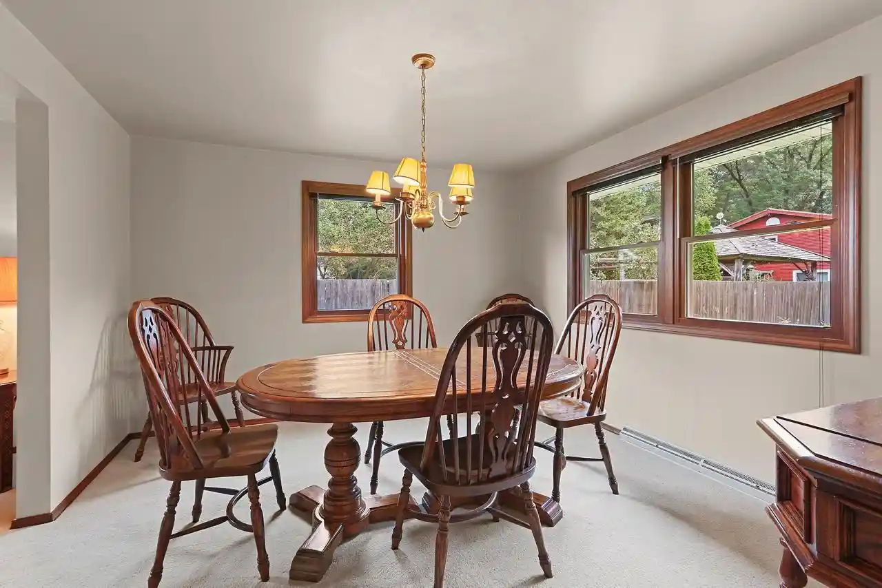 Photo 3 of Single family home for sale at 2697 Indian Hl Dr, Green Bay, WI 54313 | MLS# 50332098 | Listing updated on 2026-09-22