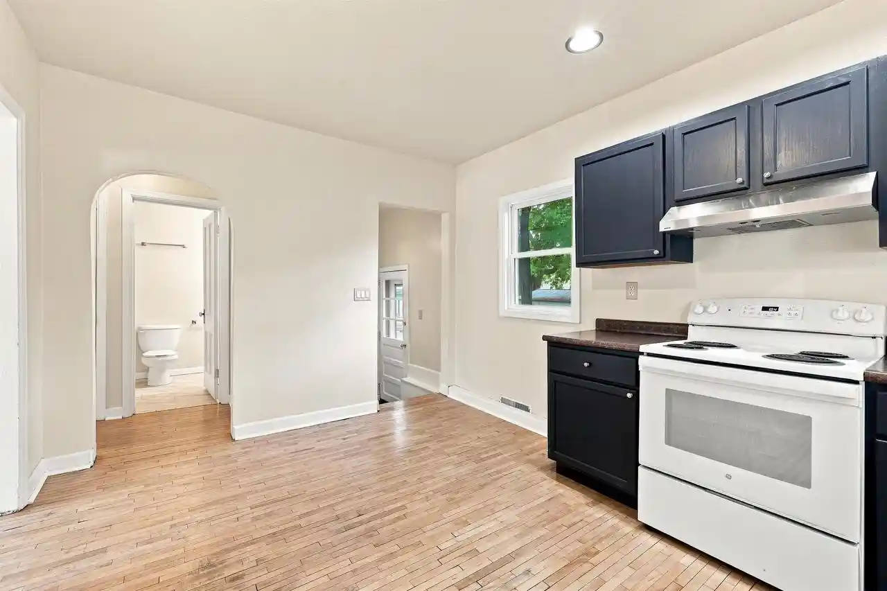 Photo 3 of Single family home for sale at 325 Washington Ave, Stevens Point, WI 54481 | MLS# 22604348 | Listing updated on 2026-09-03