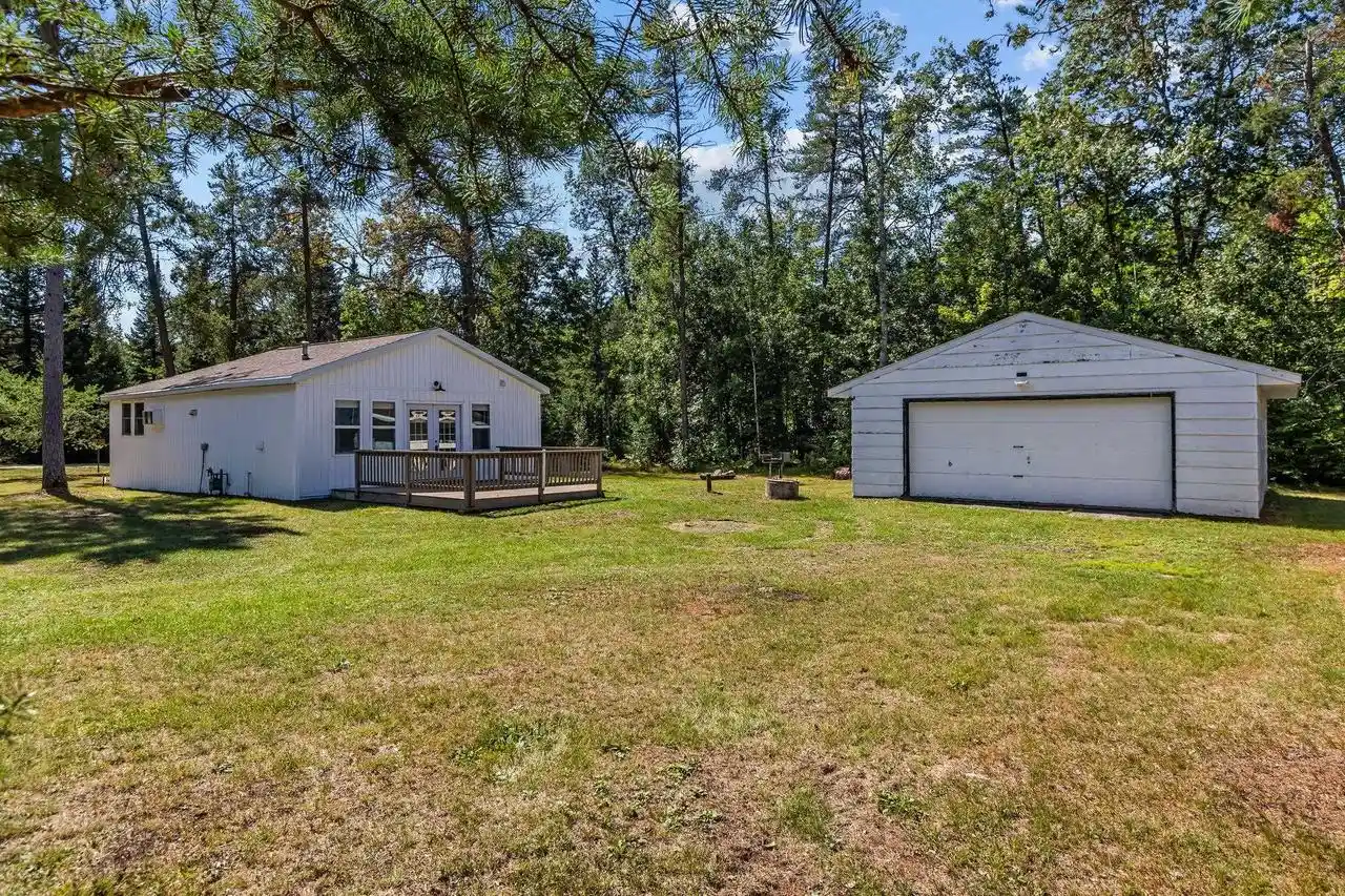 Photo 1 of Single family home for sale at W11940 Enockson Ct, Crivitz, WI 54114 | MLS# 50332103 | Listing updated on 2026-09-20