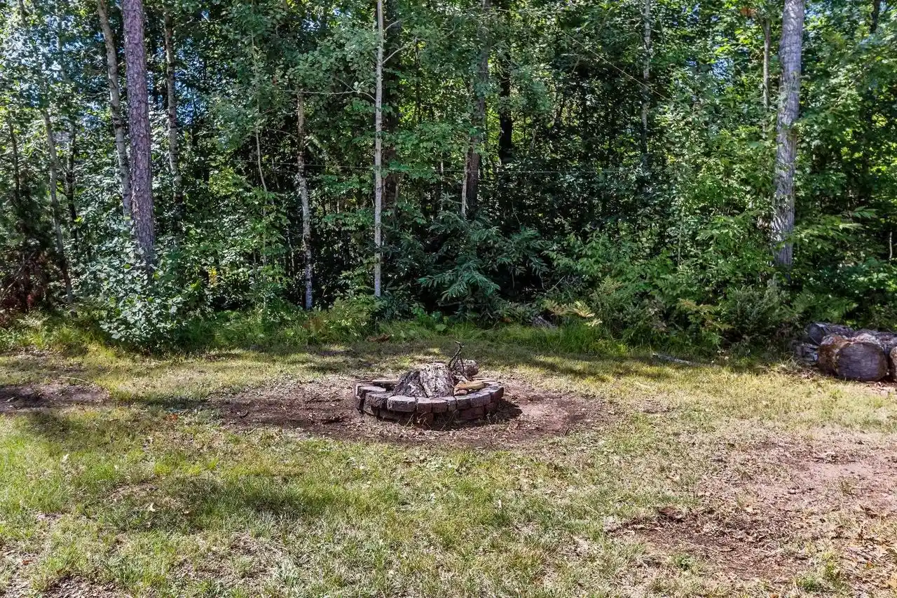 Photo 2 of Single family home for sale at W11940 Enockson Ct, Crivitz, WI 54114 | MLS# 50332103 | Listing updated on 2026-09-20