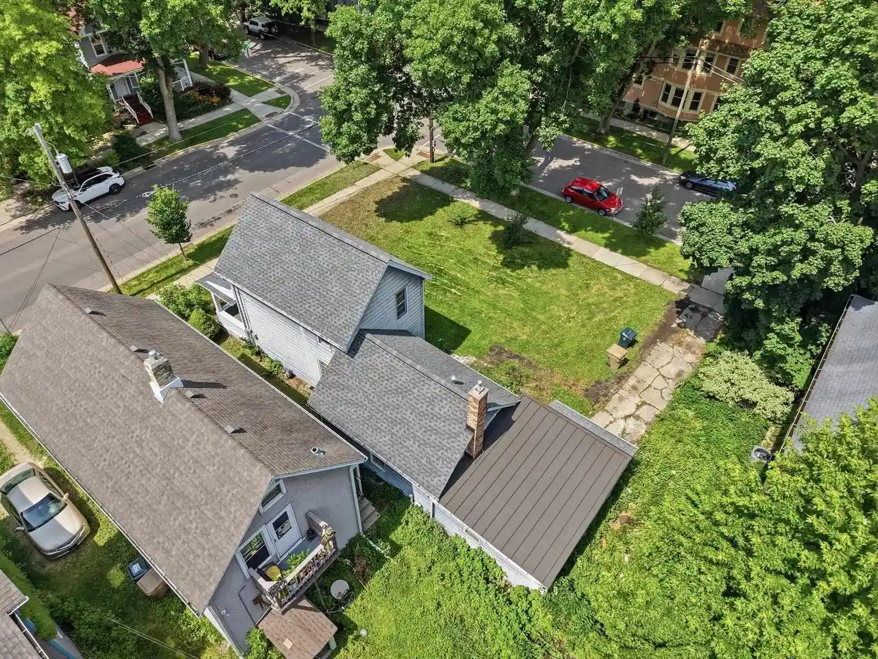 Photo 1 of Land for sale at 1153 Jenifer St, Madison, WI 53703 | MLS# 2031903 | Listing updated on 2026-09-04