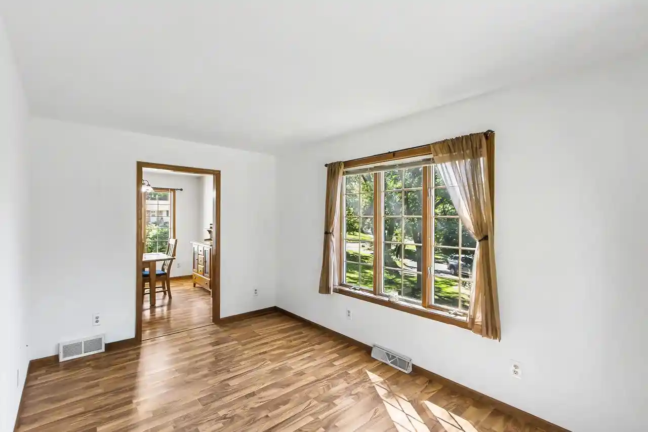 Photo 4 of Single family home for sale at 820 River St, Portage, WI 53901 | MLS# 2031902 | Listing updated on 2026-09-07