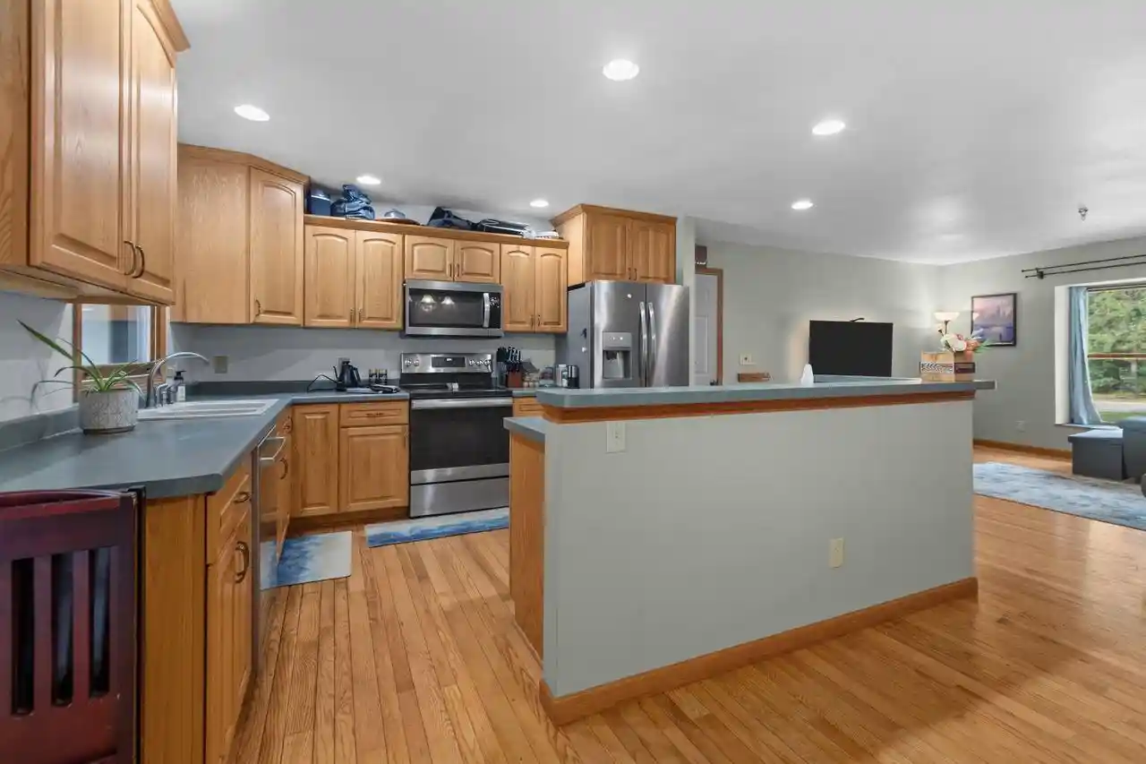Photo 3 of Single family home for sale at 1811 Whispering Pine Dr, Plover, WI 54467 | MLS# 22604349 | Listing updated on 2026-09-15