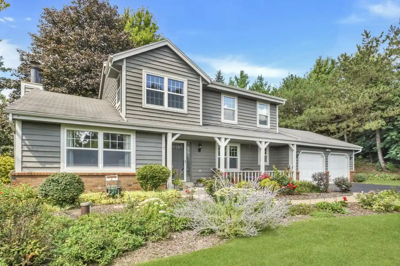 Photo 1 of Single family home for sale at W210n11135 Mountbrooke Dr, Germantown, WI 53022 | MLS# 1978983 | Listing updated on 2026-09-10