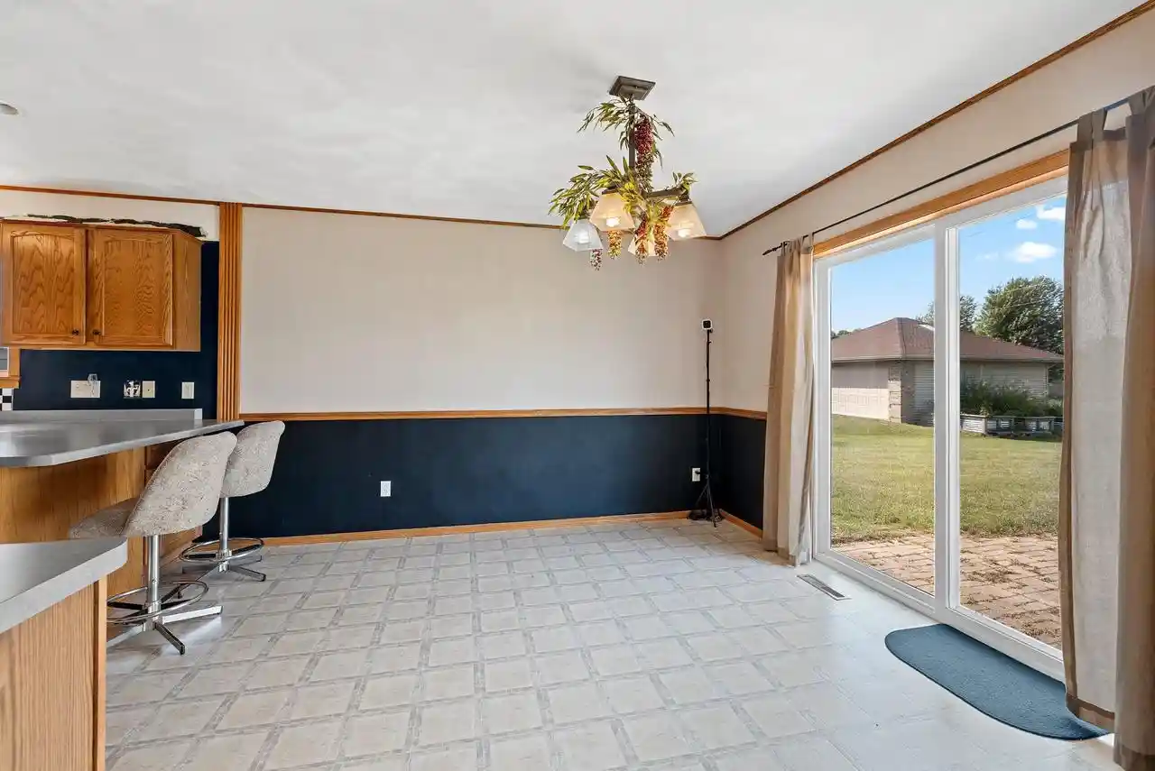 Photo 2 of Single family home for sale at W6042 Greystone Ct, Appleton, WI 54915 | MLS# 50332115 | Listing updated on 2026-09-11