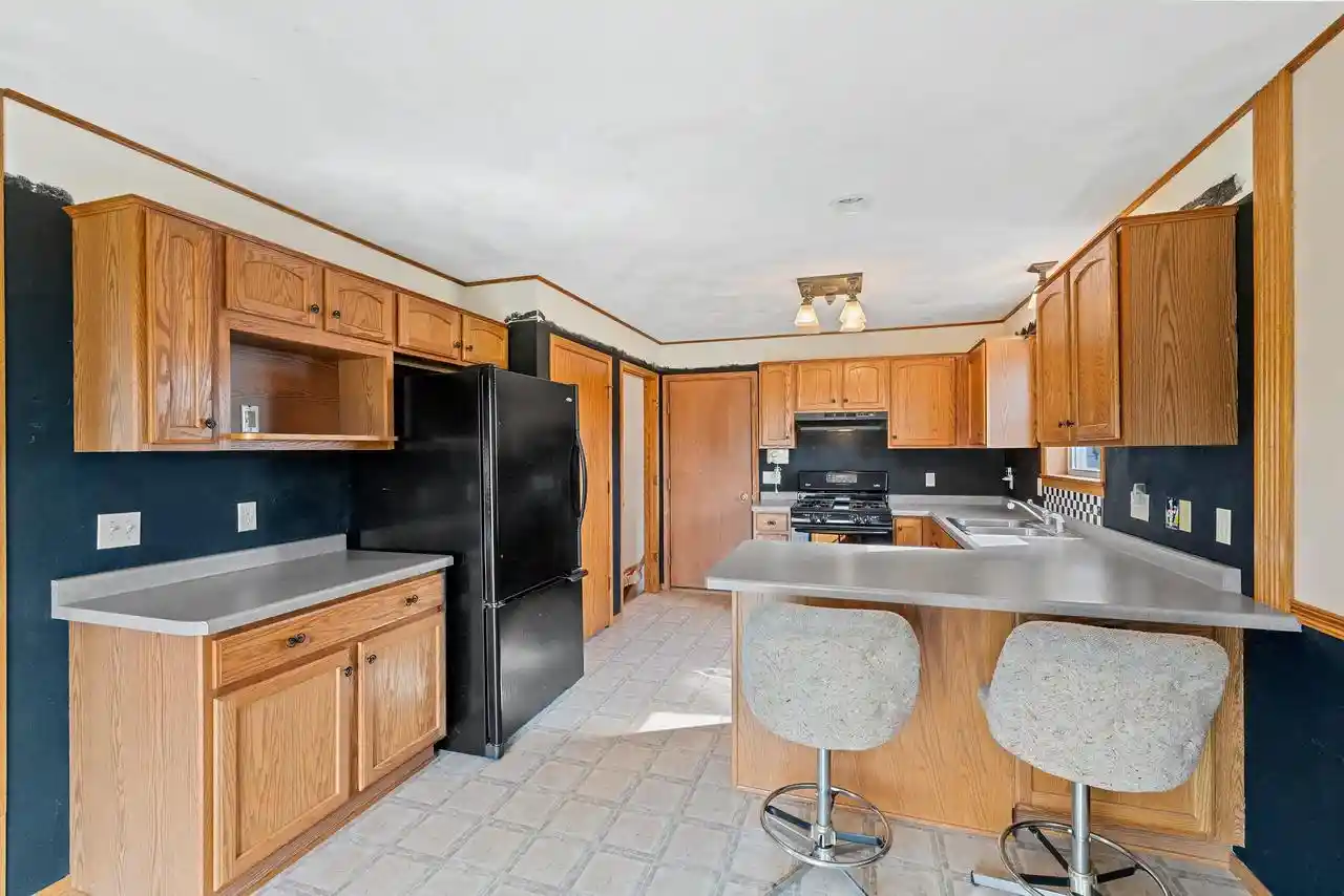 Photo 3 of Single family home for sale at W6042 Greystone Ct, Appleton, WI 54915 | MLS# 50332115 | Listing updated on 2026-09-11