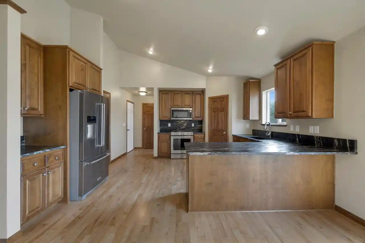 Photo 3 of Sale Pending at 2352 Oak Ridge Cir, De Pere, WI 54115 | MLS# 50332121 | Listing updated on 2026-10-07