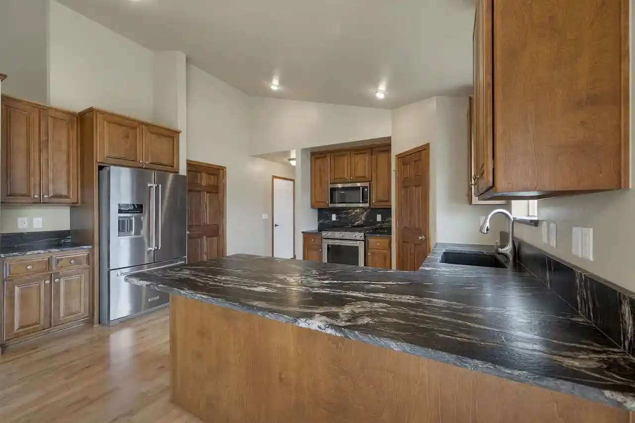 Photo 3 of Sale Pending at 2352 Oak Ridge Cir, De Pere, WI 54115 | MLS# 50332121 | Listing updated on 2026-10-07