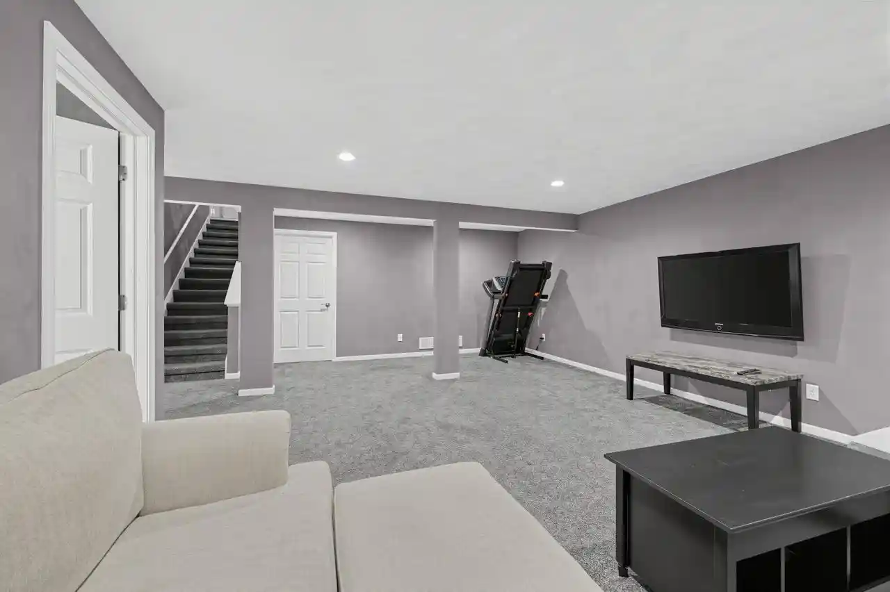Photo 3 of Single family home for sale at 450 Ithaca Ct, Oregon, WI 53575 | MLS# 2031908 | Listing updated on 2026-09-09