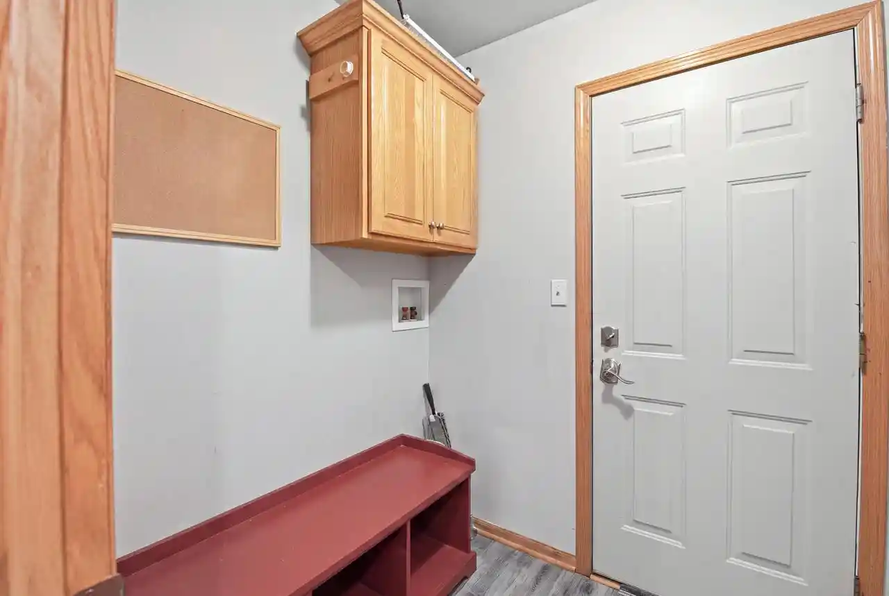Photo 4 of Condo for sale at 3610 Oak Valley Ln, Waukesha, WI 53188 | MLS# 1978993 | Listing updated on 2026-09-14
