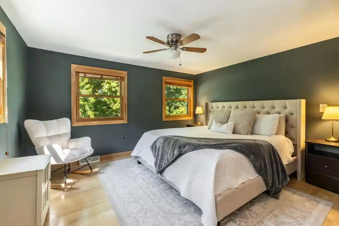 Photo 3 of Single family home for sale at 11550 N Meadowbrook Dr, Mequon, WI 53097 | MLS# 1978999 | Listing updated on 2026-09-12