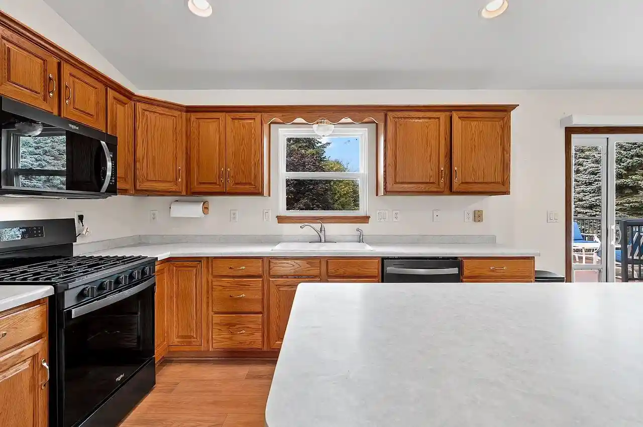 Photo 4 of Single family home for sale at 108 Robin Ln, Oconto, WI 54153 | MLS# 50332093 | Listing updated on 2026-09-14