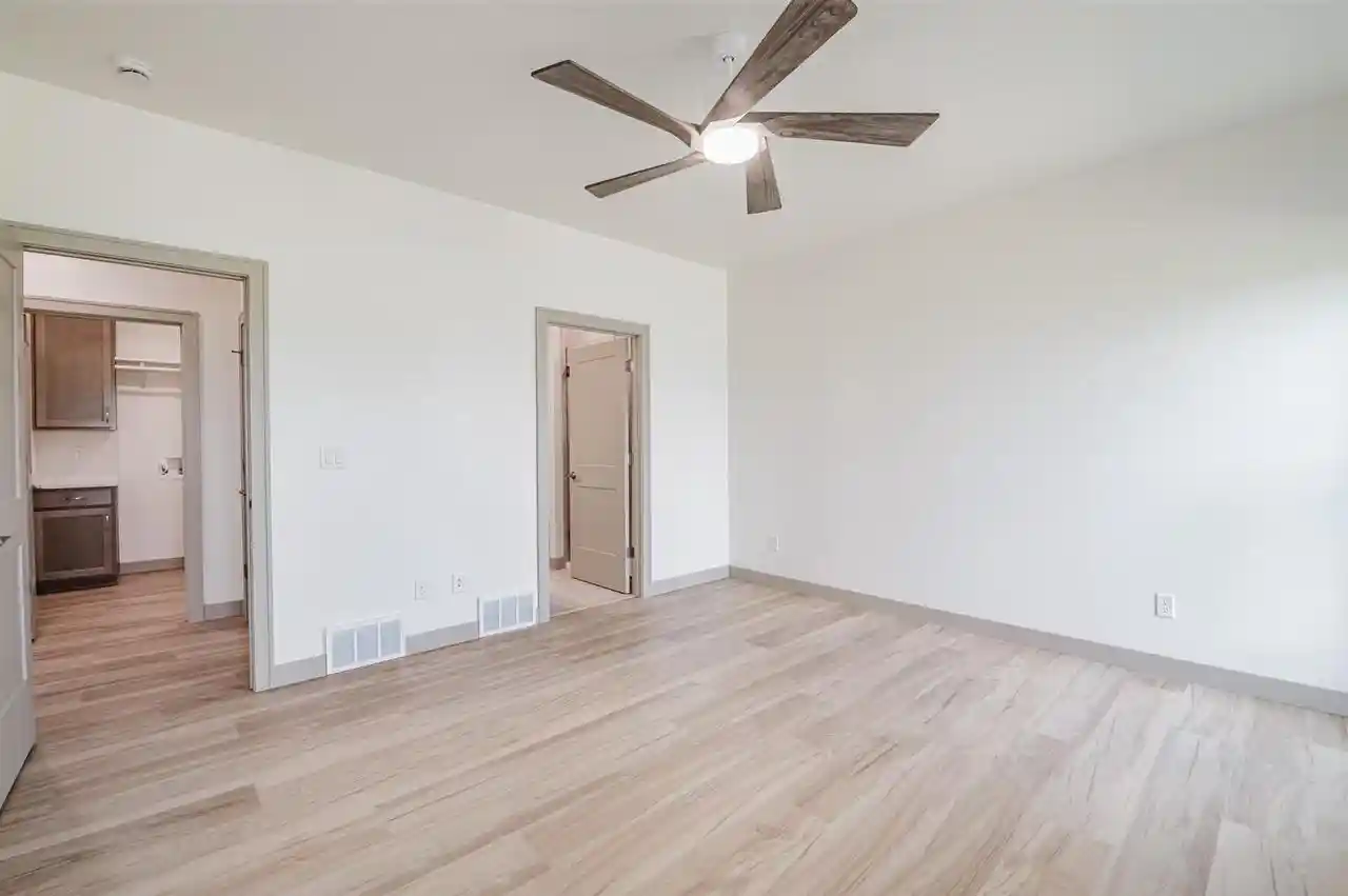 Photo 4 of Single family home for sale at 581 Emerald Isle Ct, Wrightstown, WI 54180 | MLS# 50332131 | Listing updated on 2026-09-21