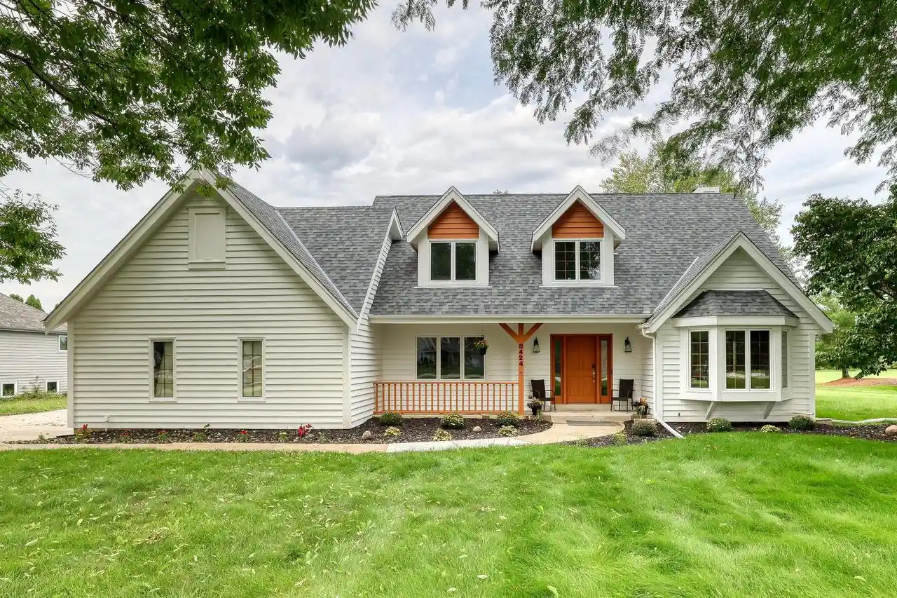 Photo 1 of Single family home for sale at 8424 S 68th Street, Franklin, WI 53132 | MLS# 1979006 | Listing updated on 2026-09-21
