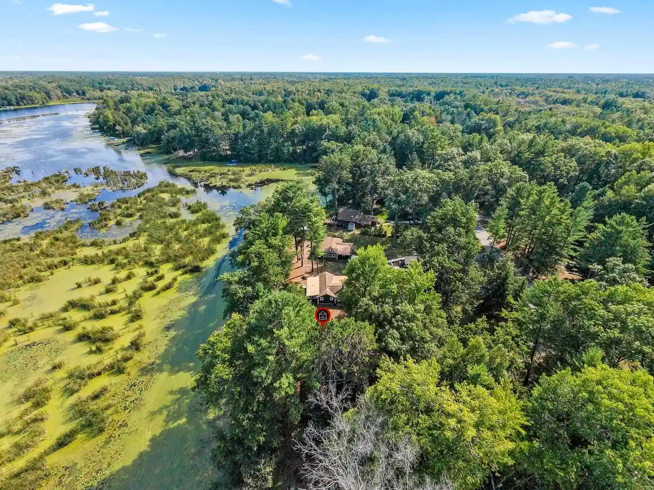 Photo 4 of Single family home for sale at N3236 River Bnd Dr, Peshtigo, WI 54157 | MLS# 50332135 | Listing updated on 2026-09-24