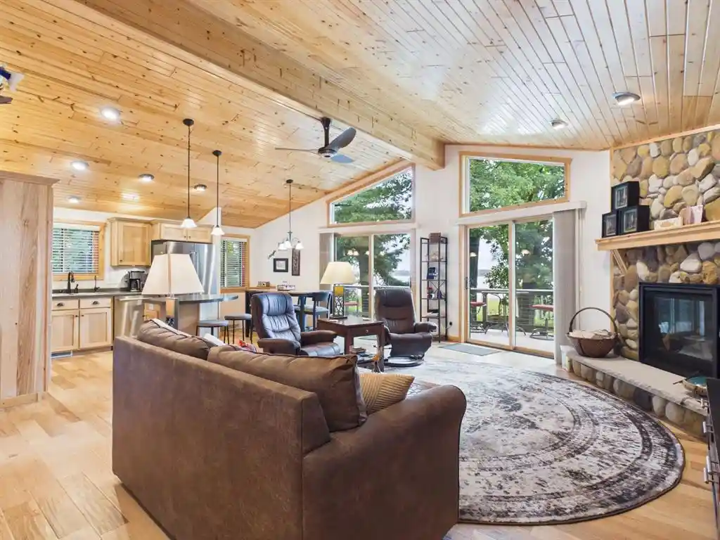 Photo 3 of Single family home for sale at 6660 Lonestar Rd, Siren, WI 54872 | MLS# 1604807 | Listing updated on 2026-09-19