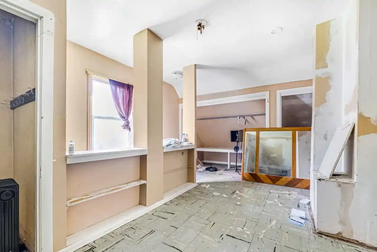 Photo 3 of Single family home for sale at 3531 N 8th Street, Milwaukee, WI 53206 | MLS# 1979016 | Listing updated on 2026-09-08
