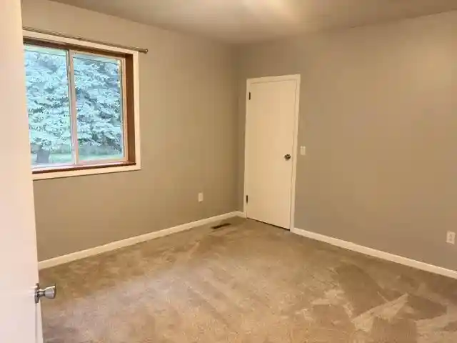 Photo 4 of Single family home for sale at 332 Koshkonong Rd, Cambridge, WI 53523 | MLS# 2031922 | Listing updated on 2026-09-14