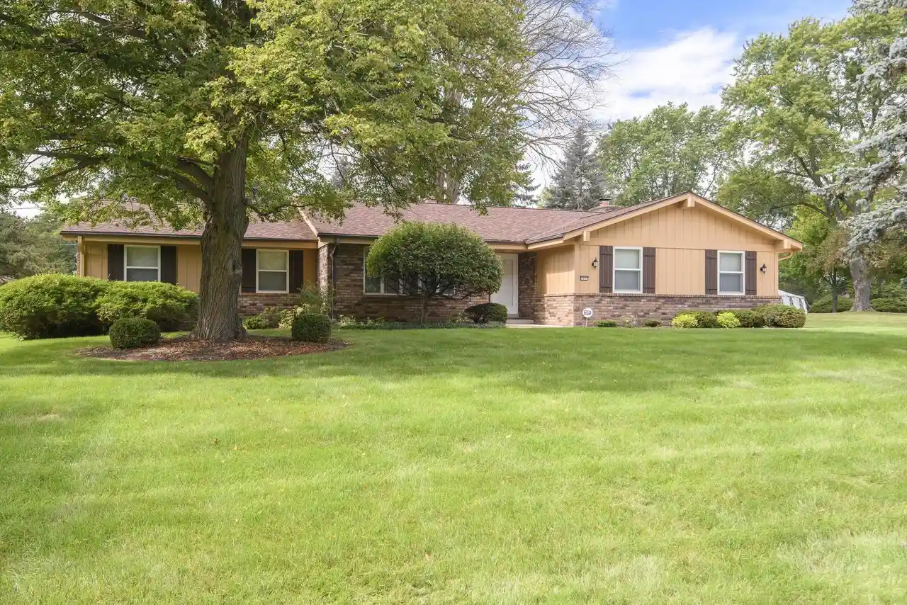 Photo 1 of Single family home for sale at 2885 S 126th Street, New Berlin, WI 53151 | MLS# 1979017 | Listing updated on 2026-09-15