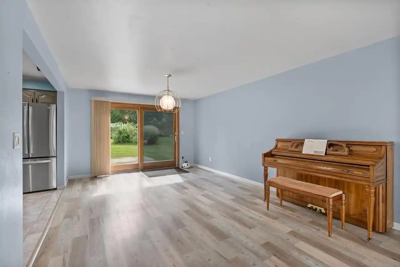 Photo 3 of Single family home for sale at 2153 Balsam Way, Green Bay, WI 54313 | MLS# 50332117 | Listing updated on 2026-09-04