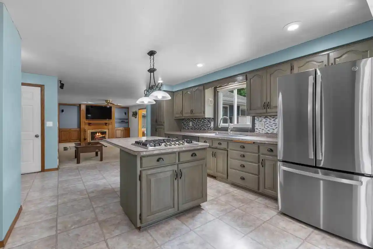 Photo 4 of Single family home for sale at 2153 Balsam Way, Green Bay, WI 54313 | MLS# 50332117 | Listing updated on 2026-09-04