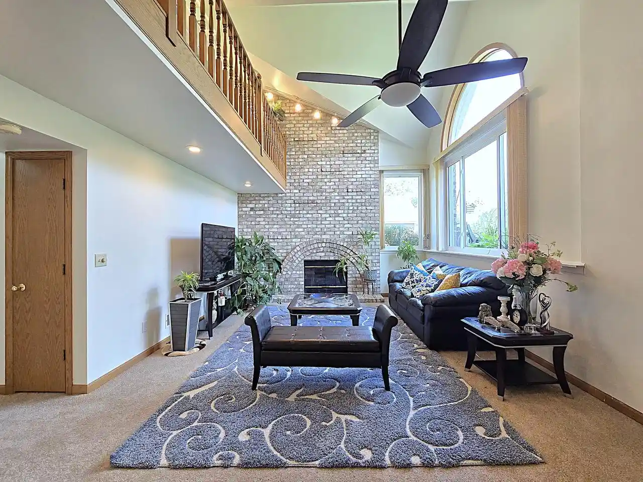 Photo 4 of Single family home for sale at 9201 W County Line Rd, Milwaukee, WI 53224 | MLS# 1979032 | Listing updated on 2026-09-05