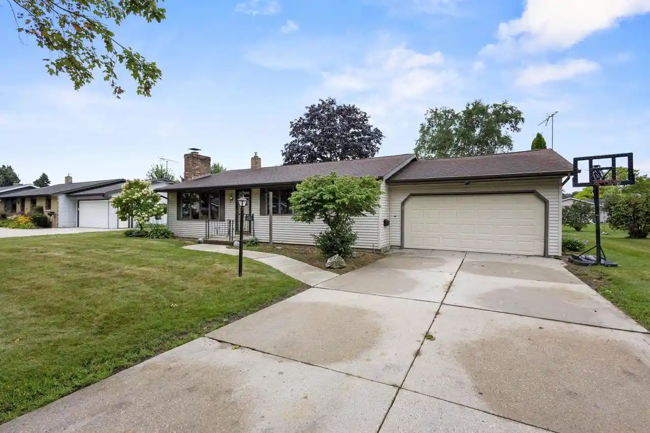 Photo 2 of Single family home for sale at 1203 2nd Street, Kewaunee, WI 54216 | MLS# 50332134 | Listing updated on 2026-09-09