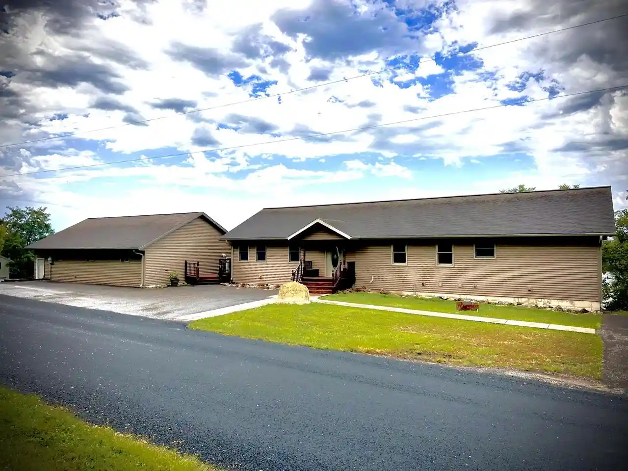 Single family home for sale at 1246 Riverview Dr, Alma, WI 54610 | MLS# 1979039