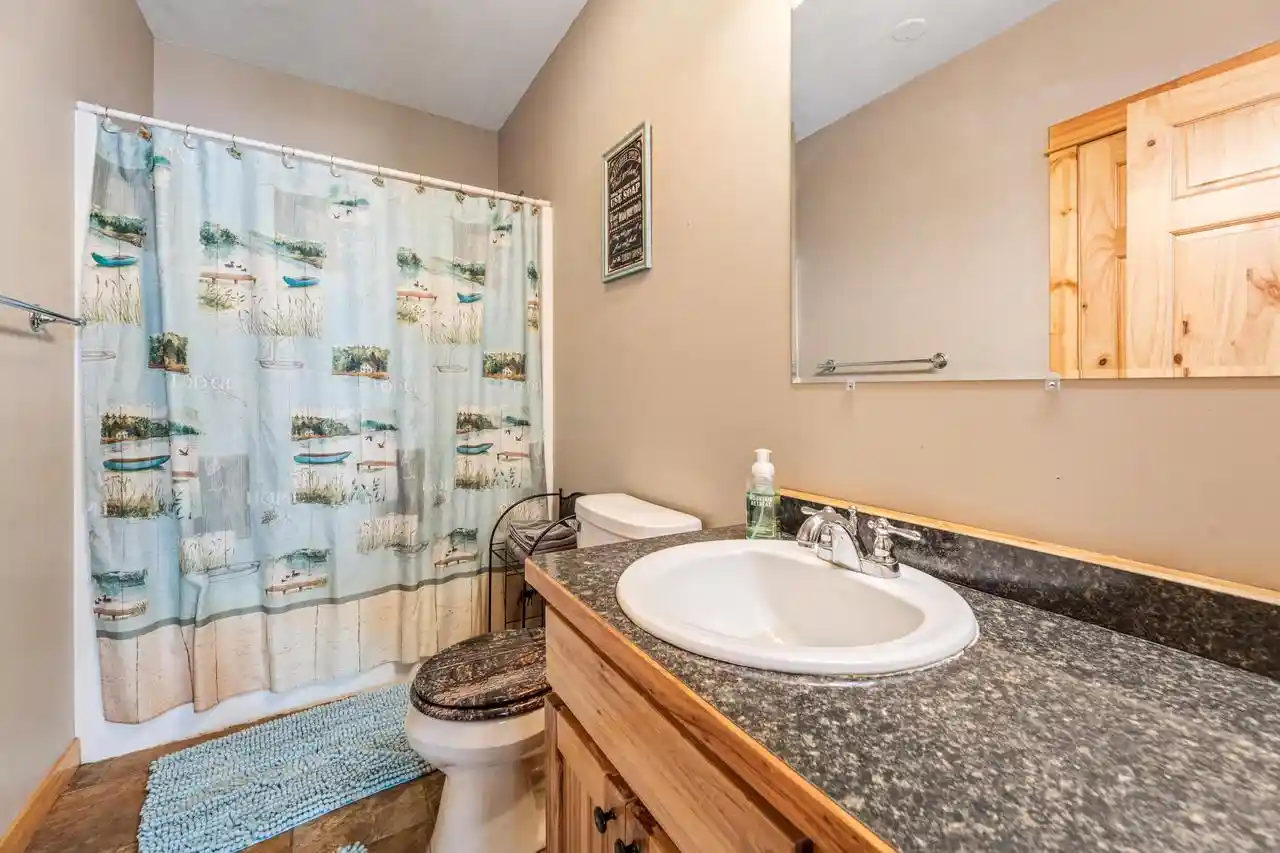 Photo 4 of Single family home for sale at 1246 Riverview Dr, Alma, WI 54610 | MLS# 1979039 | Listing updated on 2026-09-03