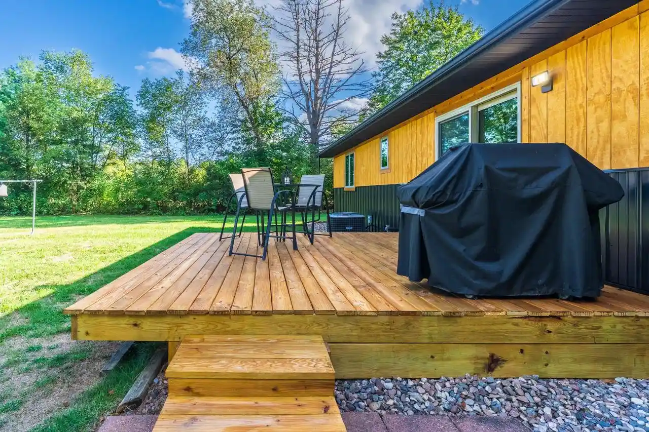 Photo 4 of Single family home for sale at 2006 Pleasant Dr, Kronenwetter, WI 54455 | MLS# 22604363 | Listing updated on 2026-09-08