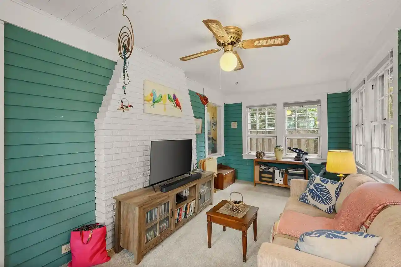 Photo 4 of Single family home for sale at 1928 Commonwealth Ave, Madison, WI 53726 | MLS# 2031948 | Listing updated on 2026-09-21