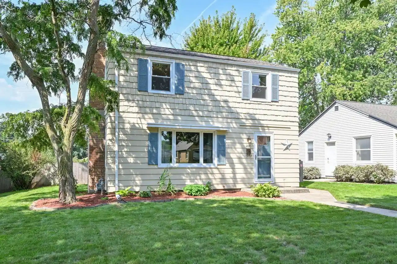 Photo 1 of Single family home for sale at 2849 N 89th Street, Milwaukee, WI 53222 | MLS# 1979056 | Listing updated on 2026-09-08