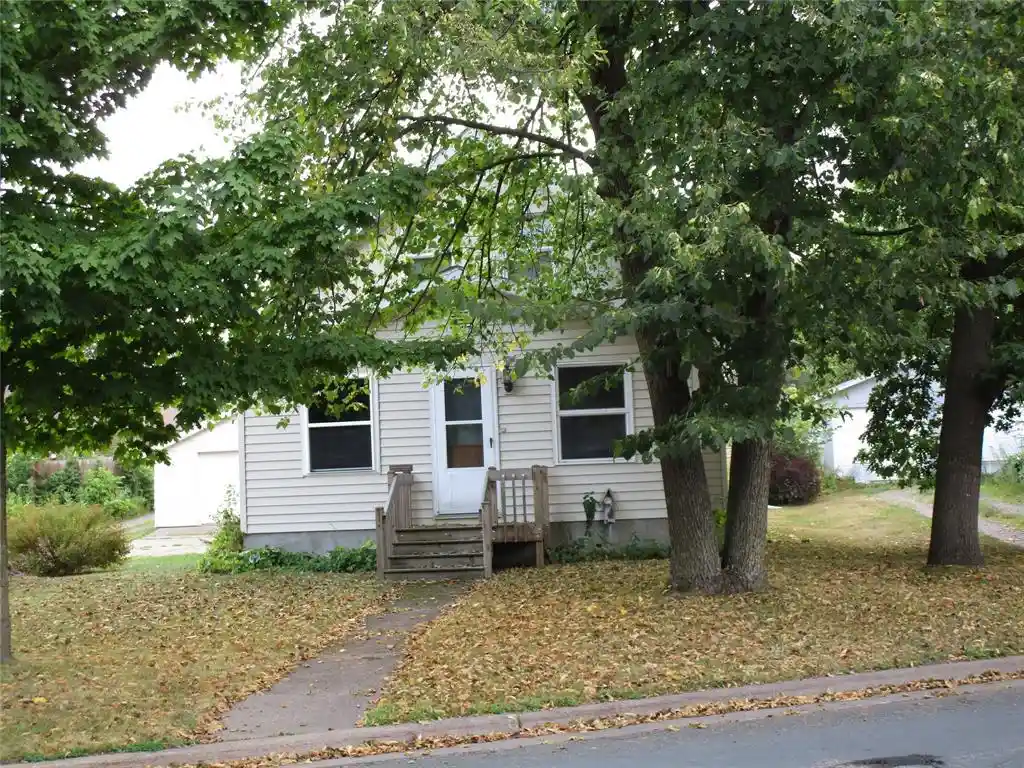 Photo 2 of Single family home for sale at 415 W 2nd Street, Ladysmith, WI 54848 | MLS# 1604829 | Listing updated on 2026-09-04