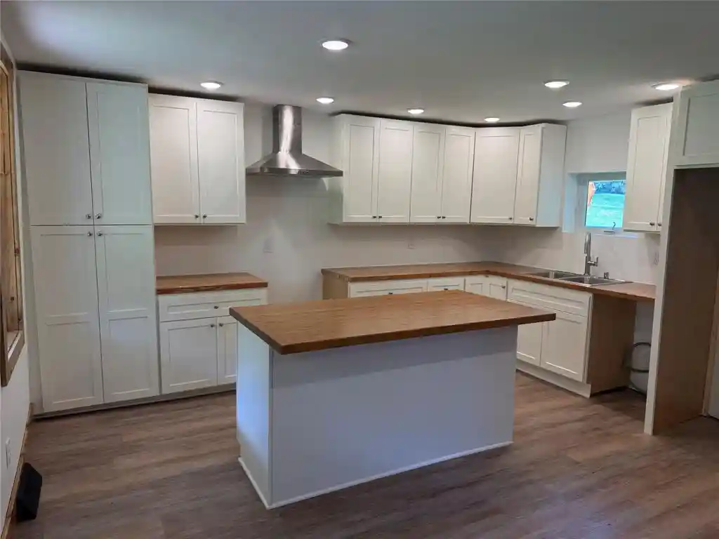Photo 4 of Single family home for sale at W28324 Rainey Valley Rd, Arcadia, WI 54612 | MLS# 1604850 | Listing updated on 2026-09-03