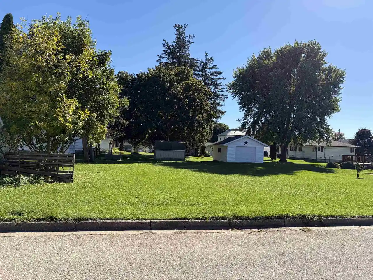 Photo 4 of Single family home for sale at 450 Harrison St, Lancaster, WI 53813 | MLS# 2031960 | Listing updated on 2026-10-05