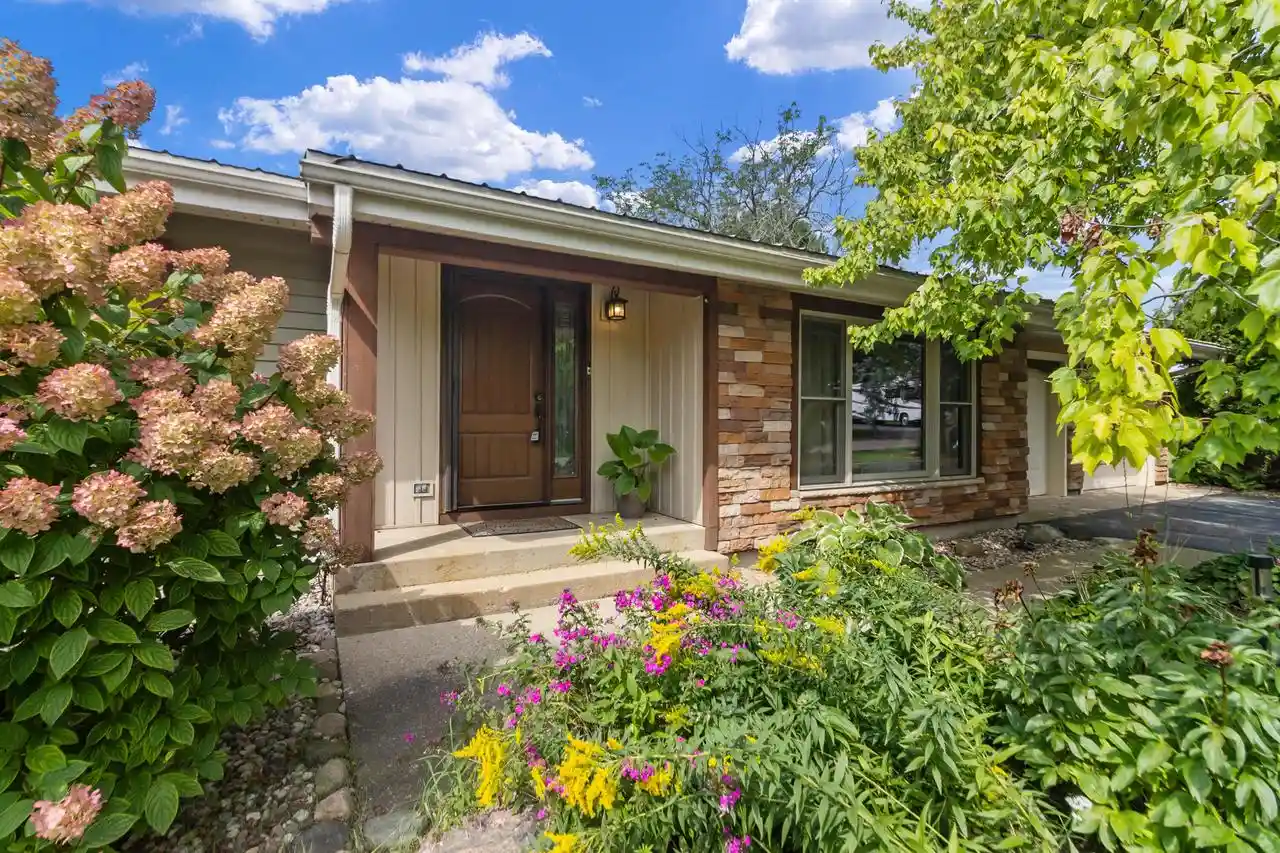 Photo 1 of Single family home for sale at N1549 Bluebird Dr, Lake Geneva, WI 53147 | MLS# 1979086 | Listing updated on 2026-09-10