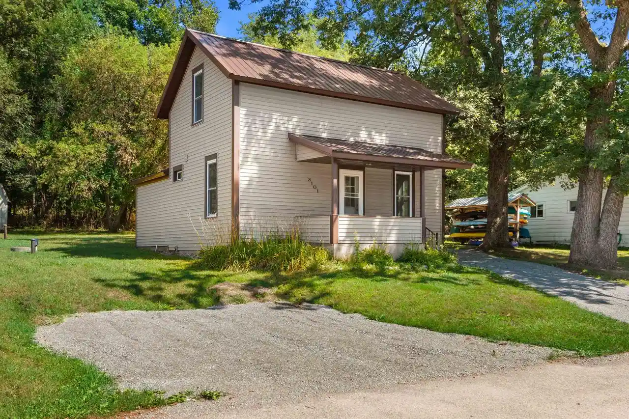 Photo 1 of Single family home for sale at 3101 Oak St, Nelsonville, WI 54458 | MLS# 22604372 | Listing updated on 2026-09-08