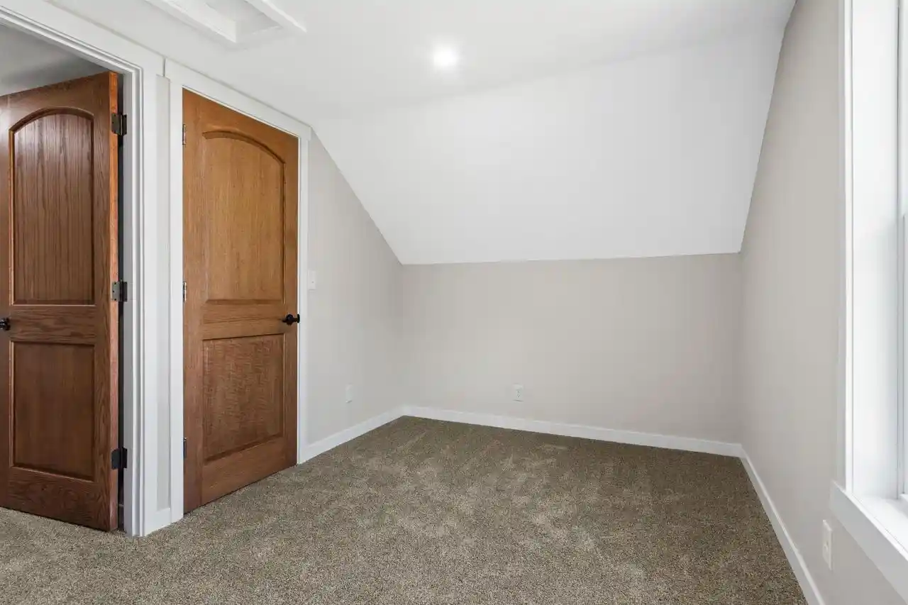 Photo 3 of Single family home for sale at 3101 Oak St, Nelsonville, WI 54458 | MLS# 22604372 | Listing updated on 2026-09-08