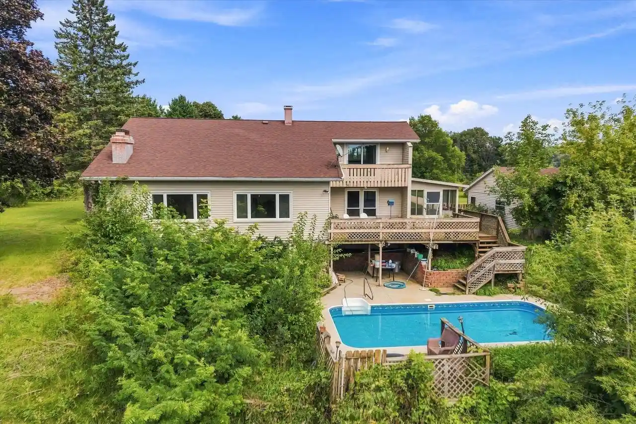 Photo 1 of Single family home for sale at 7475 Brookhaven Dr, West Bend, WI 53090 | MLS# 1979095 | Listing updated on 2026-09-21