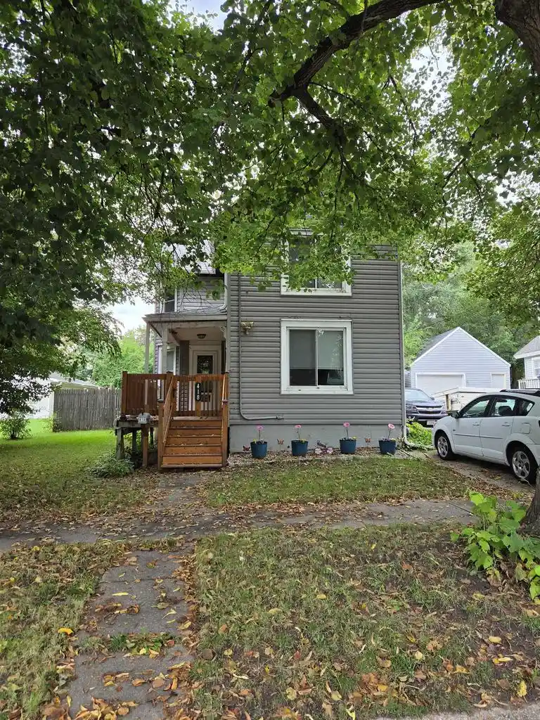 Photo 1 of Single family home for sale at 418 S Academy St, Janesville, WI 53548 | MLS# 2031974 | Listing updated on 2026-09-23
