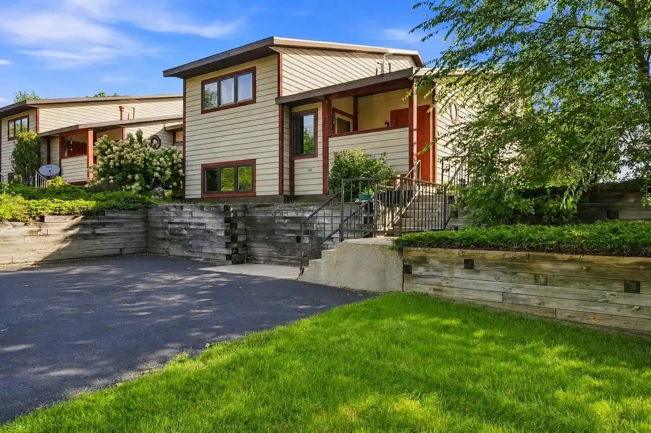 Photo 1 of Condo for sale at 833 County Rd H #7, Wisconsin Dells, WI 53965 | MLS# 2031977 | Listing updated on 2026-09-15