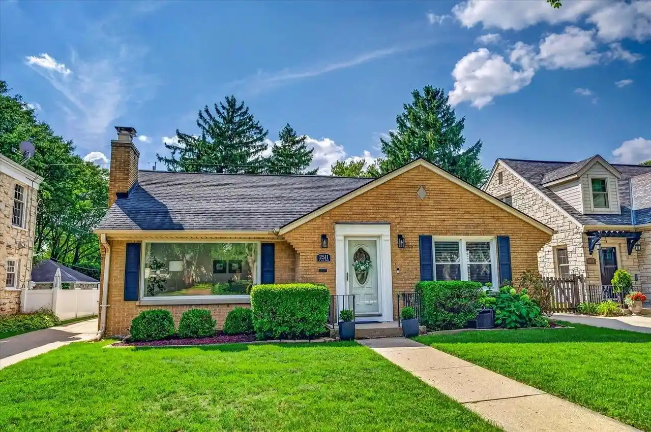 Photo 1 of Single family home for sale at 2511 N 91st Street, Milwaukee, WI 53226 | MLS# 2031978 | Listing updated on 2026-09-11