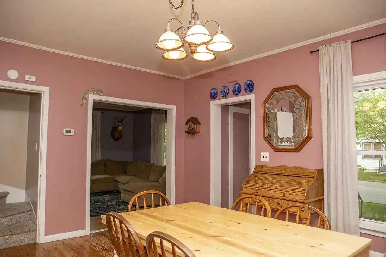 Photo 4 of Single family home for sale at 433 Clarence St, Fort Atkinson, WI 53538 | MLS# 2031980 | Listing updated on 2026-09-19