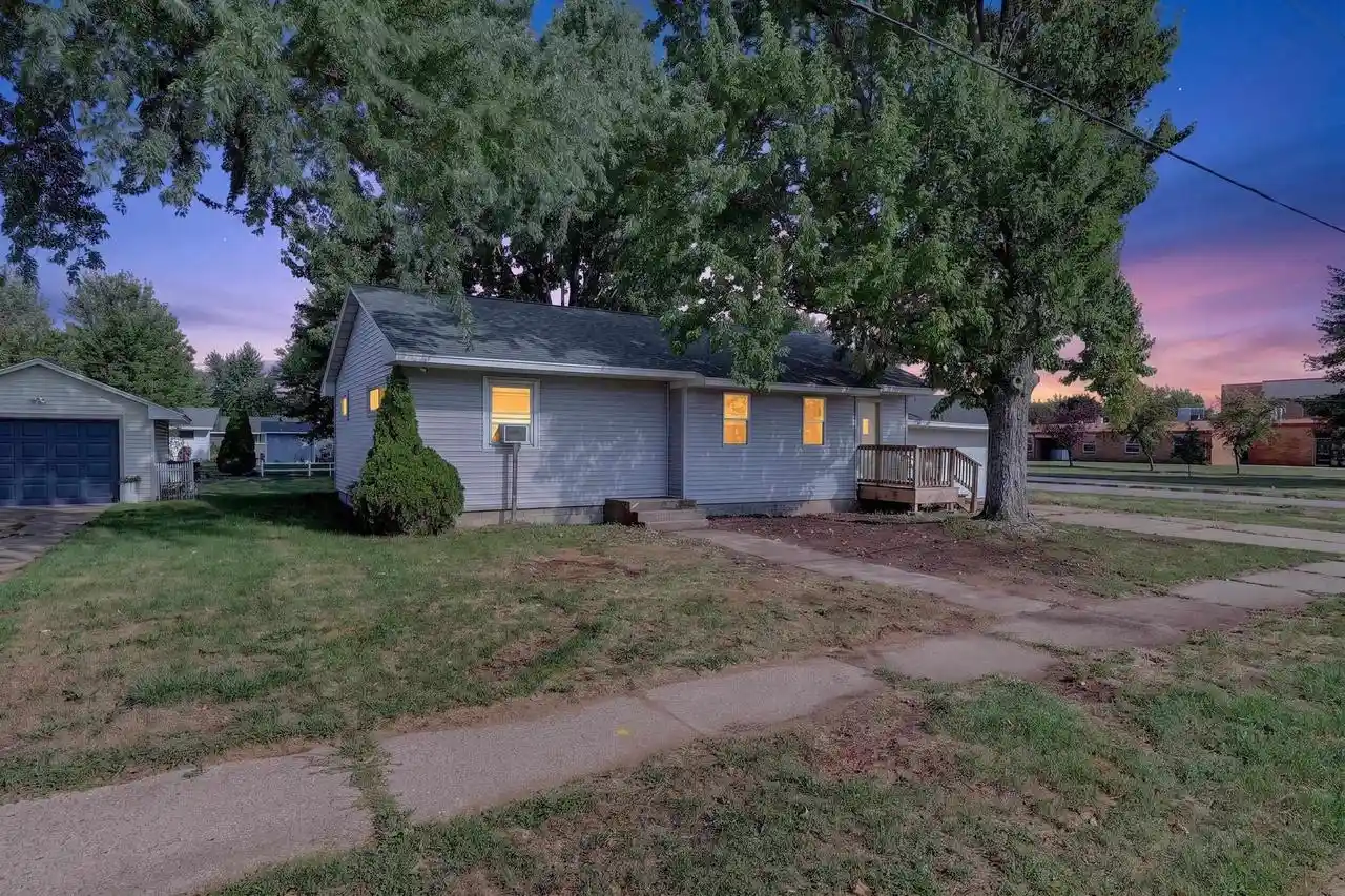 Photo 1 of Single family home for sale at 341 17th Street S, Wisconsin Rapids, WI 54494 | MLS# 22604375 | Listing updated on 2026-09-21