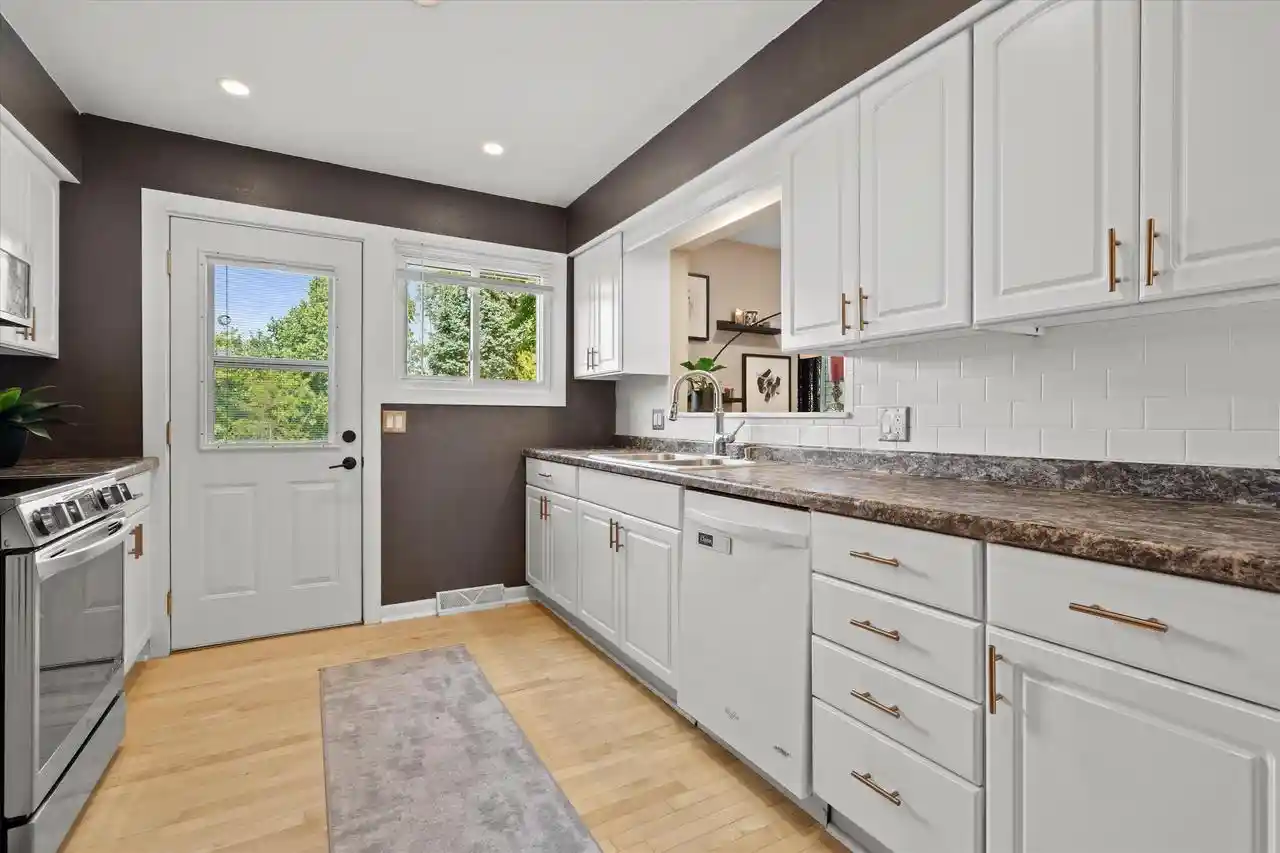 Photo 2 of Condo for sale at 626 Westridge Dr, West Bend, WI 53095 | MLS# 1979141 | Listing updated on 2026-09-30