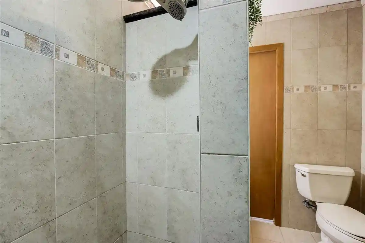 Photo 2 of Condo for sale at 95 Woodfield Ct, Racine, WI 53402 | MLS# 1979138 | Listing updated on 2026-09-22