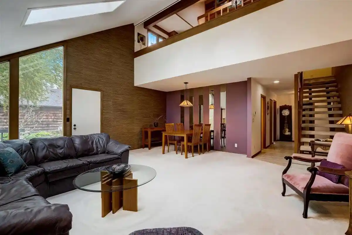 Photo 3 of Condo for sale at 95 Woodfield Ct, Racine, WI 53402 | MLS# 1979138 | Listing updated on 2026-09-22
