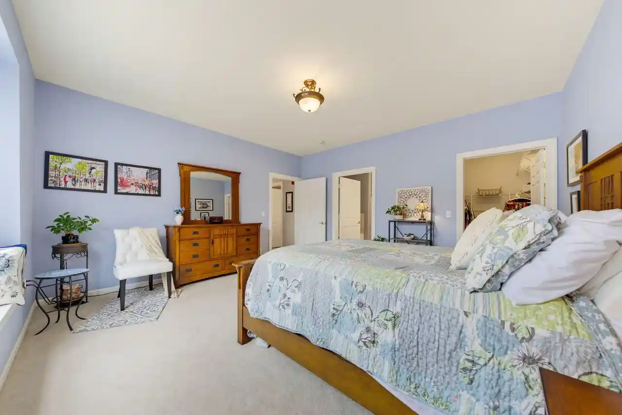 Listing Photo 4 - Condo for sale in building located at 695 W Dekora St, Saukville, WI 53080 - Unit #D