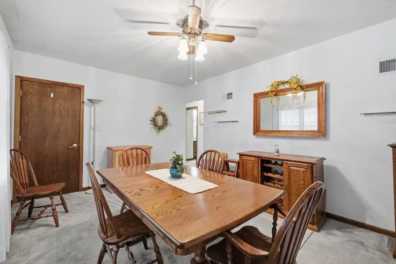 Photo 4 of Single family home for sale at 1500 S Calhoun Rd, New Berlin, WI 53151 | MLS# 1979154 | Listing updated on 2026-09-26