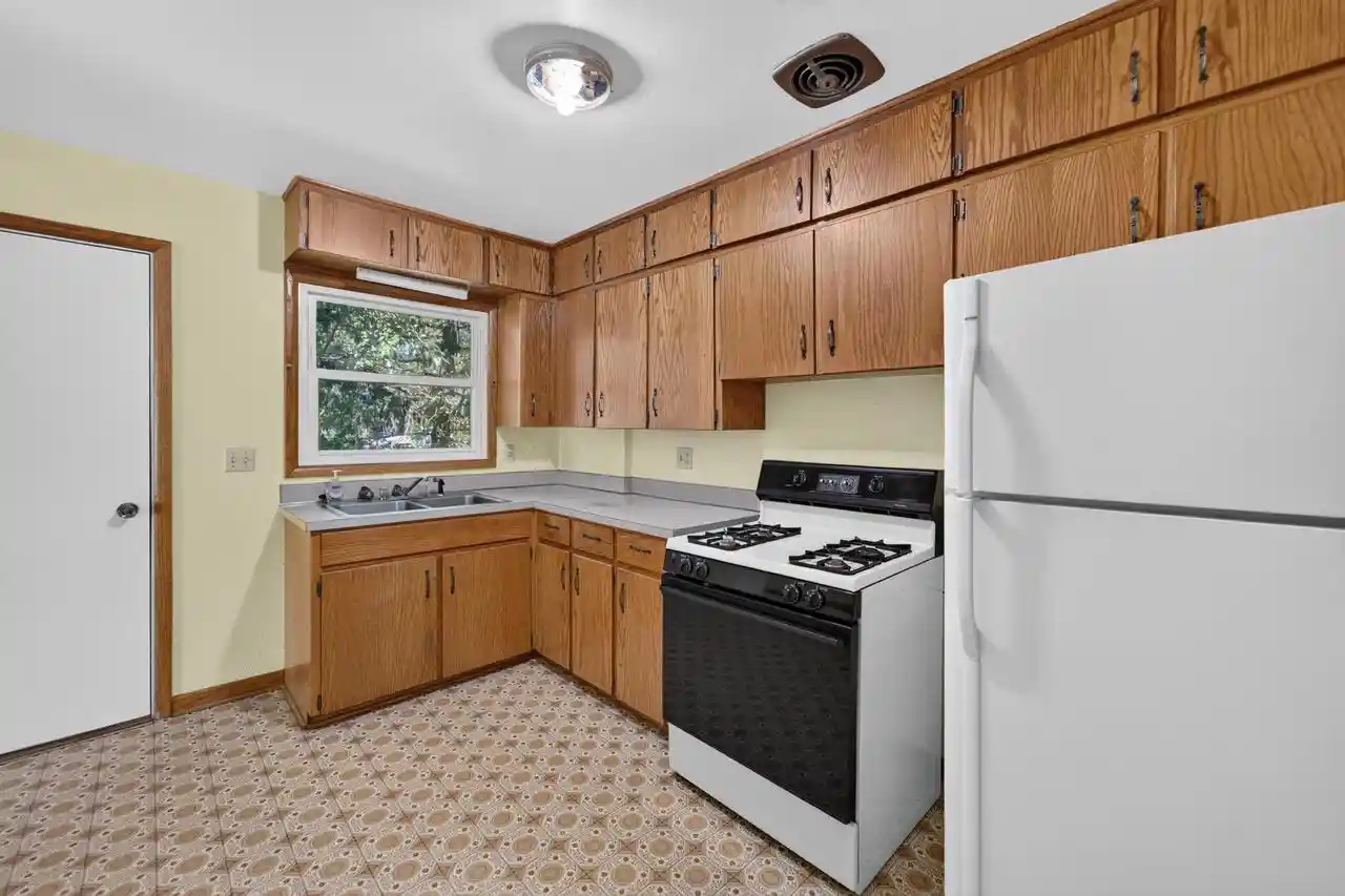 Photo 3 of Single family home for sale at 5182 Reiner Rd, Madison, WI 53718 | MLS# 2031986 | Listing updated on 2026-09-11